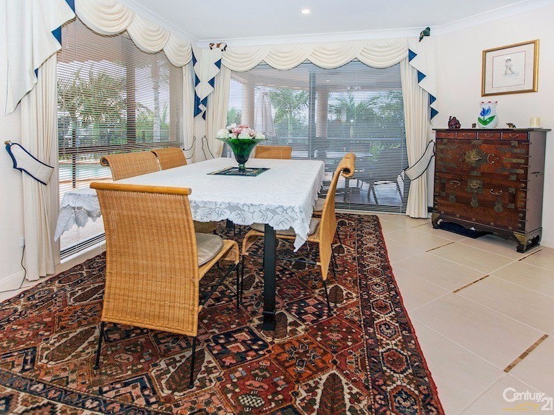 3 Northwestern Court, Varsity Lakes QLD 4227