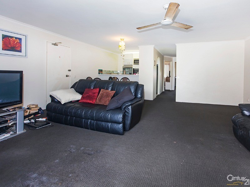 17 Genoa Street, Surfers Paradise QLD 4217