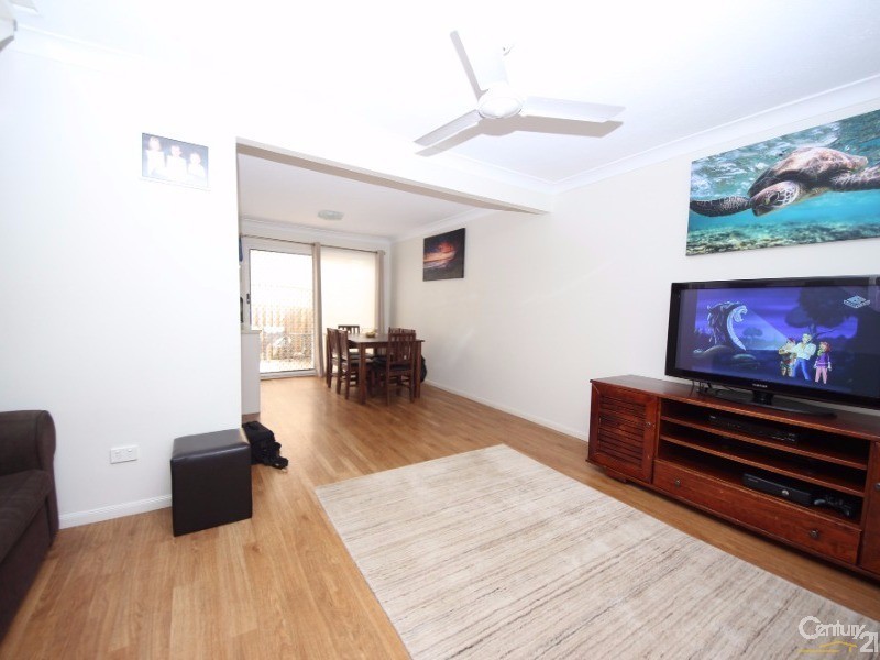 82/300 Cottesloe Drive, Mermaid Waters QLD 4218