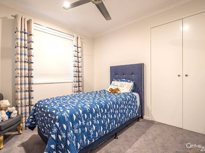 52 Thorngate Drive, Robina QLD 4226