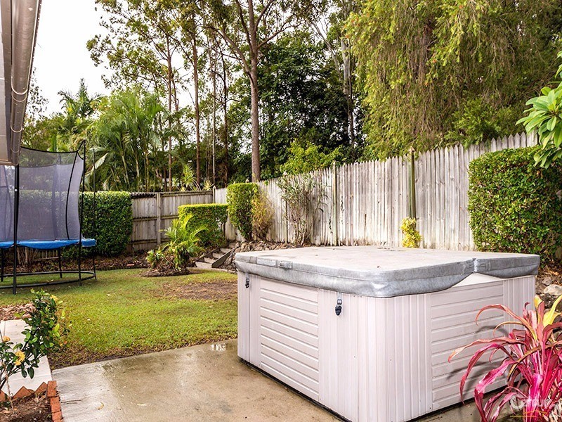 52 Thorngate Drive, Robina QLD 4226