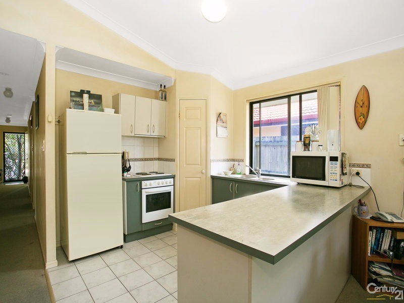 56 Serafina Drive, Helensvale QLD 4212