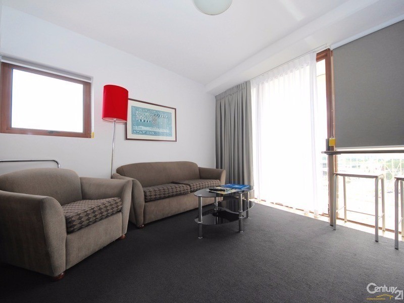 42-44 Surf Parade, Broadbeach QLD 4218