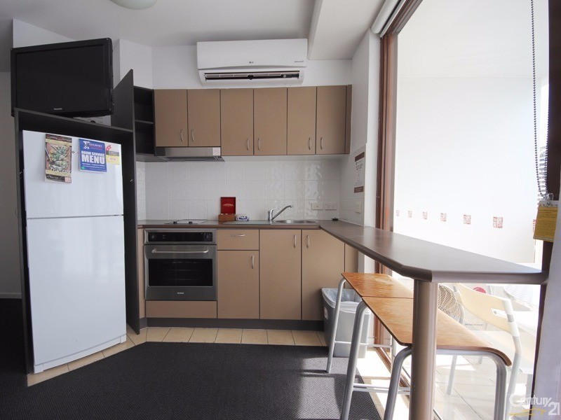 42-44 Surf Parade, Broadbeach QLD 4218