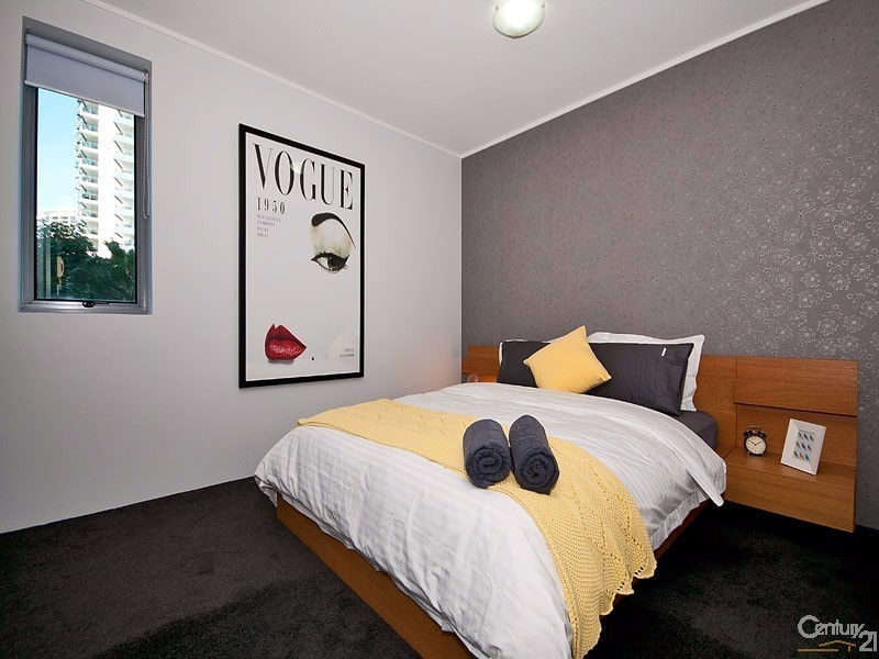 2685 Gold Coast Highway, Broadbeach QLD 4218