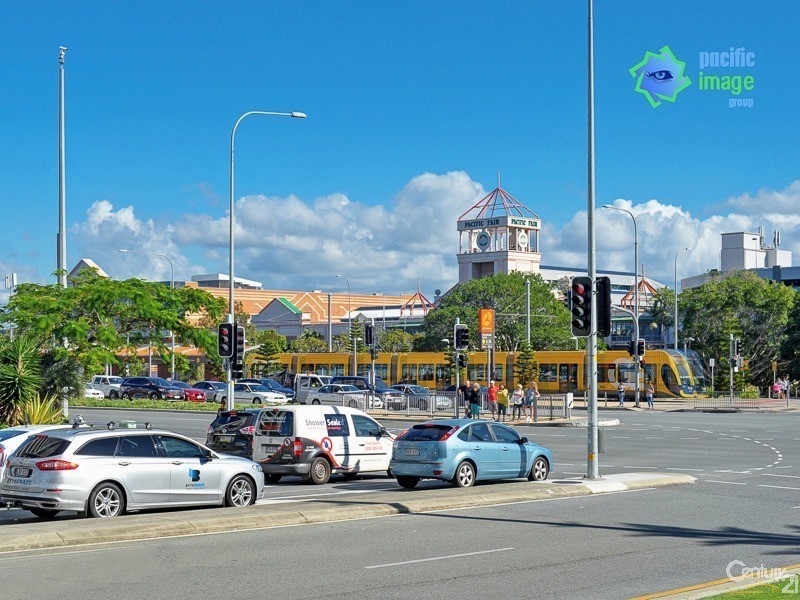 505/30 Surf Parade, Broadbeach QLD 4218