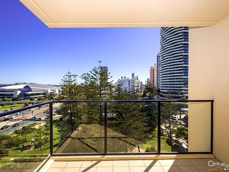 7/2685 Gold Coast Highway, Broadbeach QLD 4218