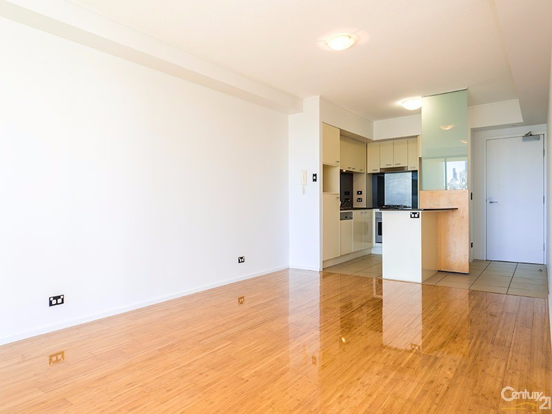 7/2685 Gold Coast Highway, Broadbeach QLD 4218