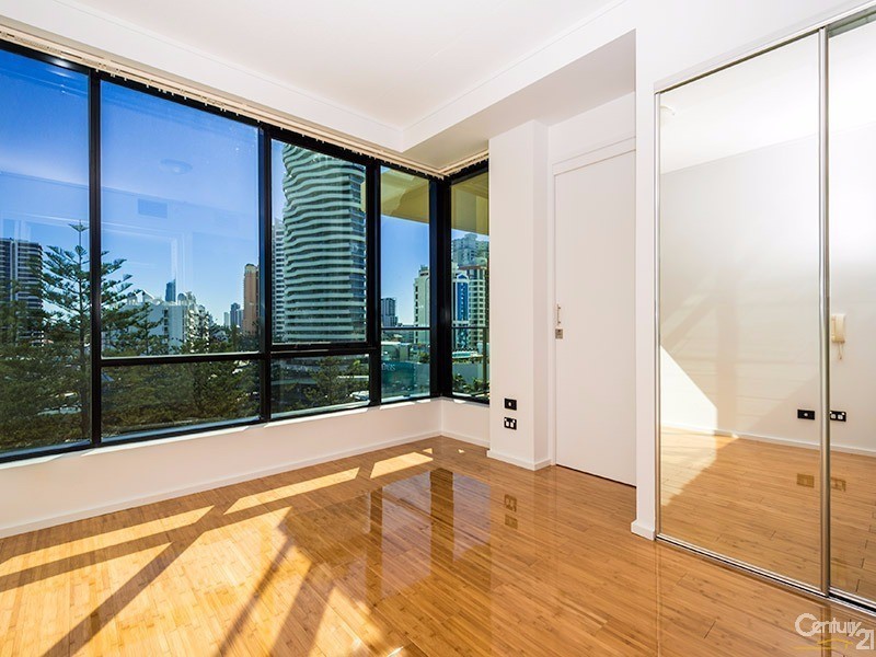 7/2685 Gold Coast Highway, Broadbeach QLD 4218