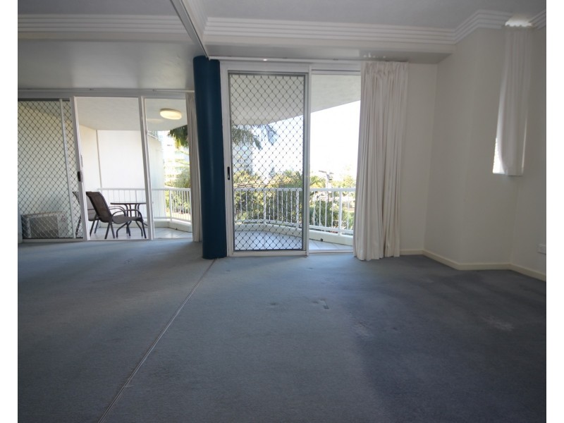 10/13-15 Anne Avenue, Broadbeach QLD 4218