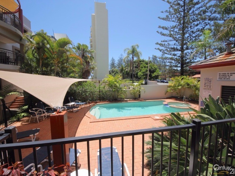 5 Fourth Ave, Burleigh Heads QLD 4220