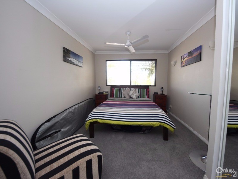 5 Fourth Ave, Burleigh Heads QLD 4220