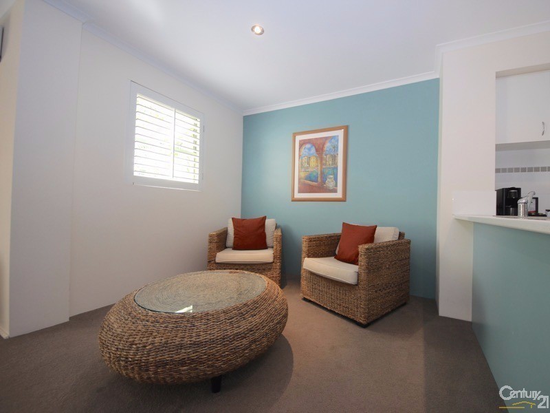 41/10 Alexandra Avenue, Mermaid Beach QLD 4218