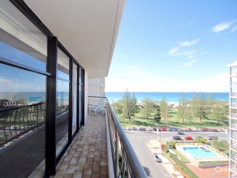 9E/1 Albert Avenue, Broadbeach QLD 4218