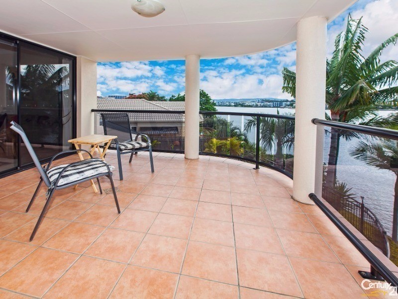 3 Northwestern Court, Varsity Lakes QLD 4227