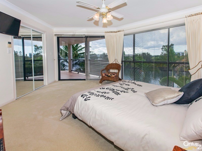 3 Northwestern Court, Varsity Lakes QLD 4227