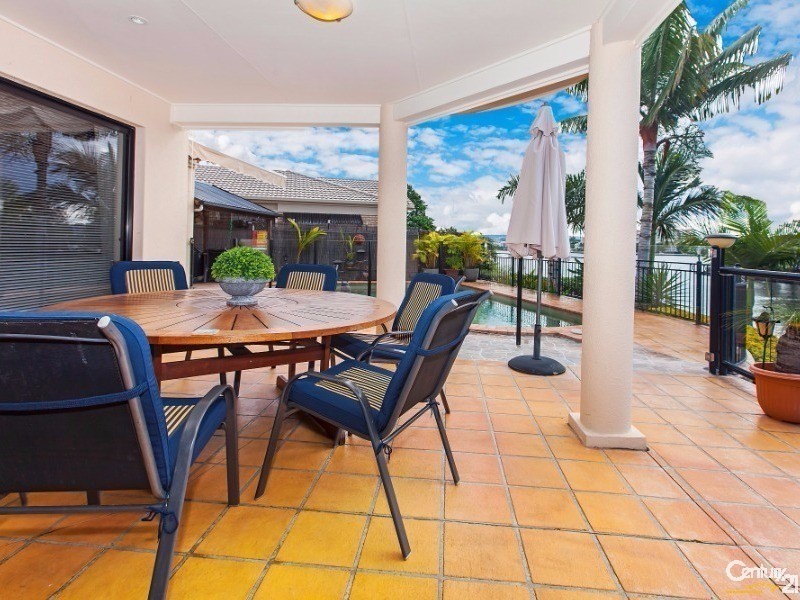 3 Northwestern Court, Varsity Lakes QLD 4227