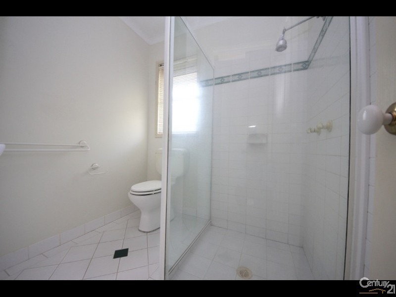 89 Thorngate Drive, Robina QLD 4226