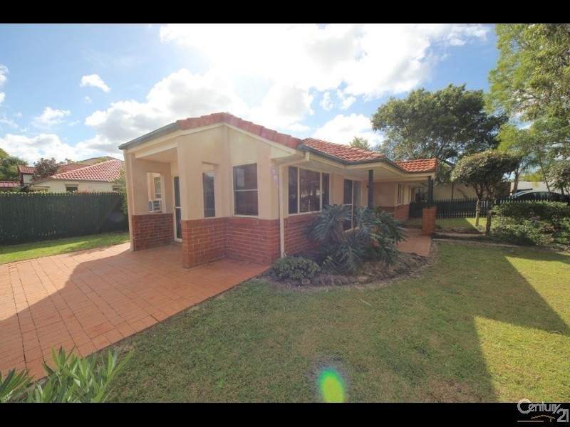 89 Thorngate Drive, Robina QLD 4226