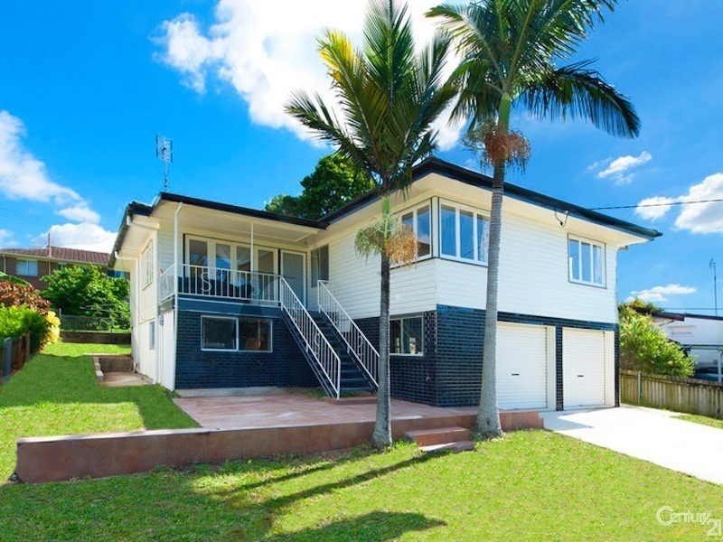 34 Geoffrey Avenue, Southport QLD 4215