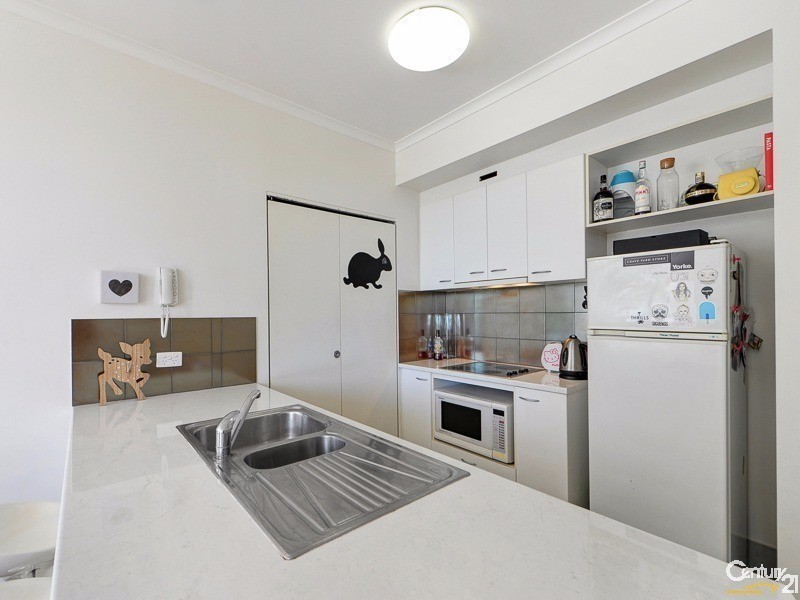G05/30 Surf Parade, Broadbeach QLD 4218