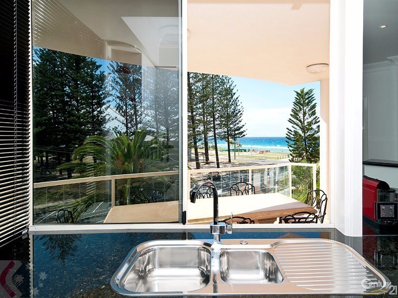 3 Ocean Park, Old Burleigh Road, Broadbeach QLD 4218