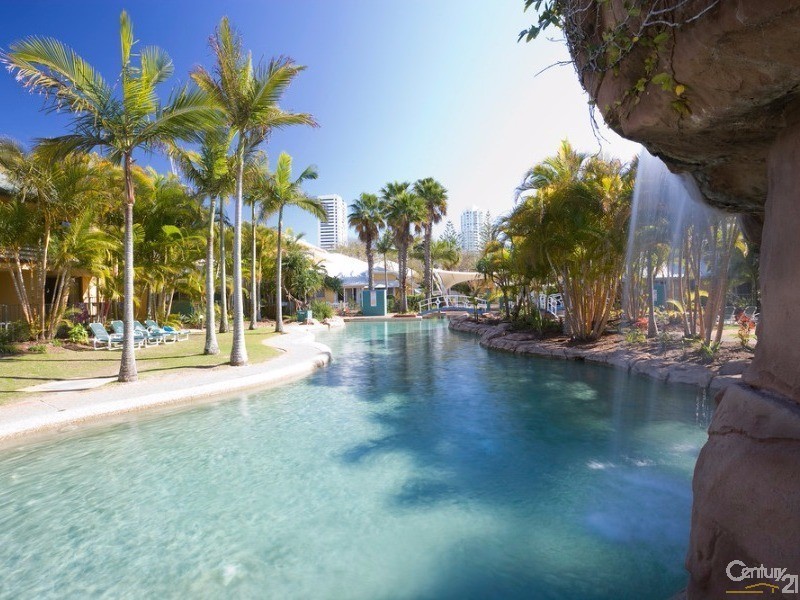 10 Alexandra Avenue, Mermaid Beach QLD 4218