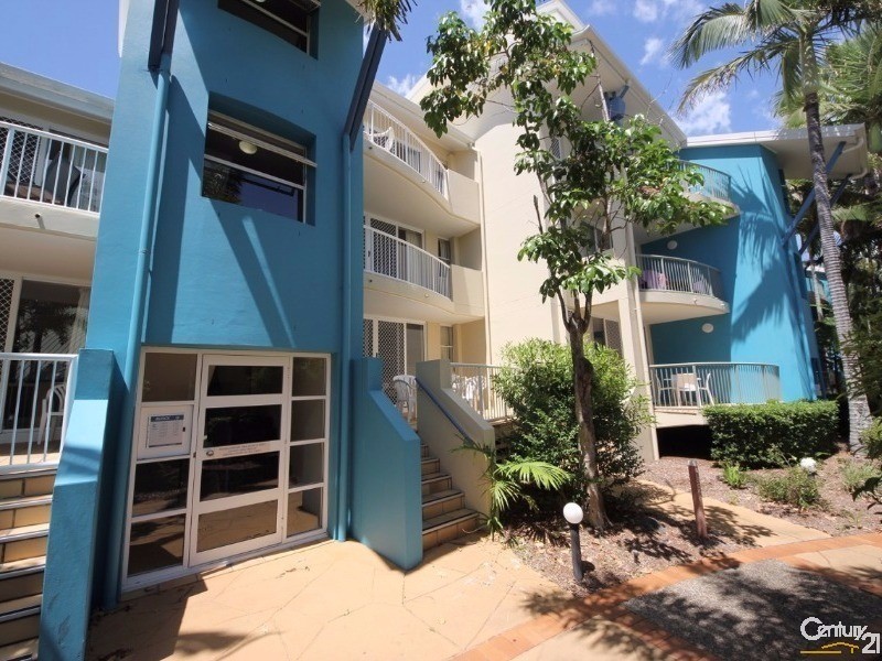 10 Alexandra Avenue, Mermaid Beach QLD 4218