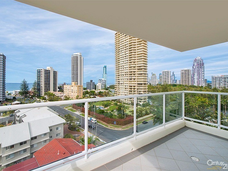 15 Breaker Street, Main Beach QLD 4217