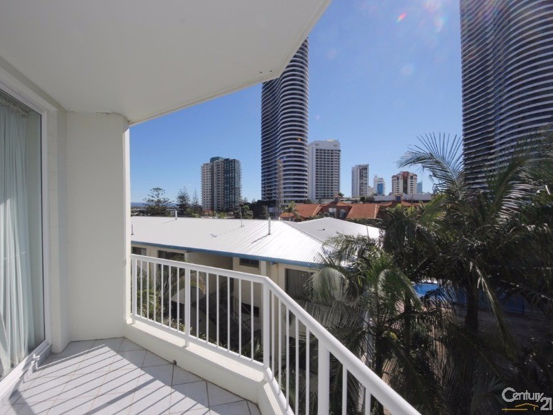 13-15 Anne Avenue, Broadbeach QLD 4218