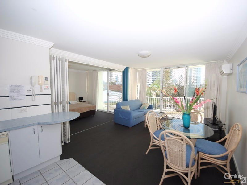 13-15 Anne Avenue, Broadbeach QLD 4218