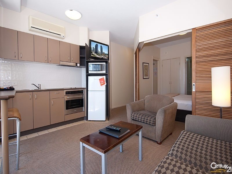 1005/42 Surf Parade, Broadbeach QLD 4218