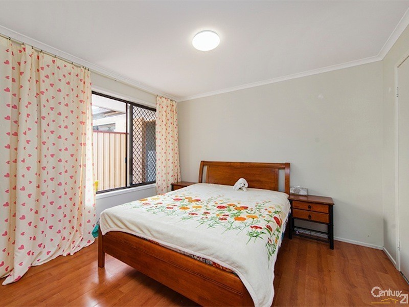 2/53 botanical drive, Labrador QLD 4215