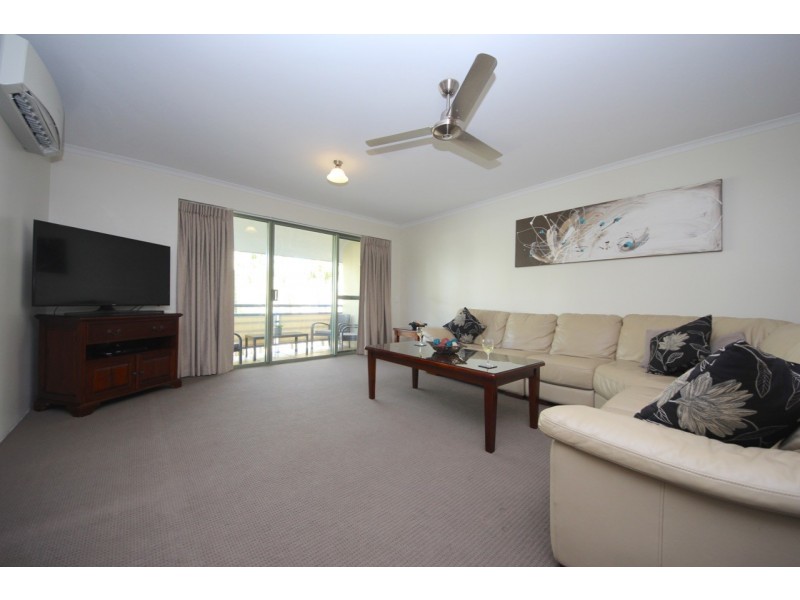 10 Alexandra Avenue, Mermaid Beach QLD 4218