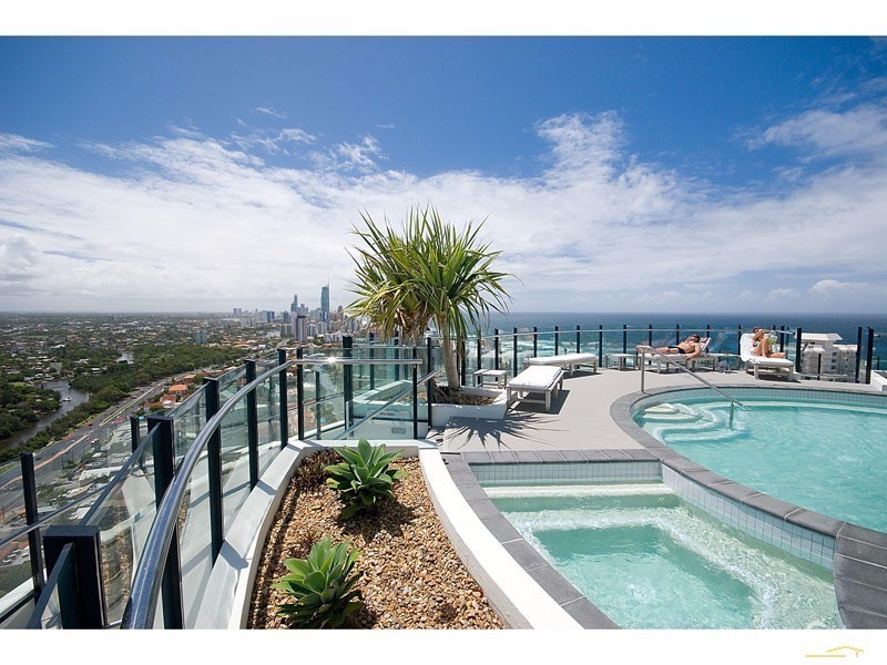 2404/89 Surf Parade, Broadbeach QLD 4218