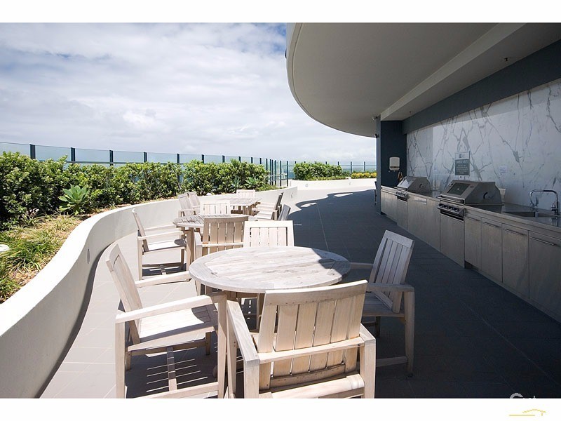 2404/89 Surf Parade, Broadbeach QLD 4218