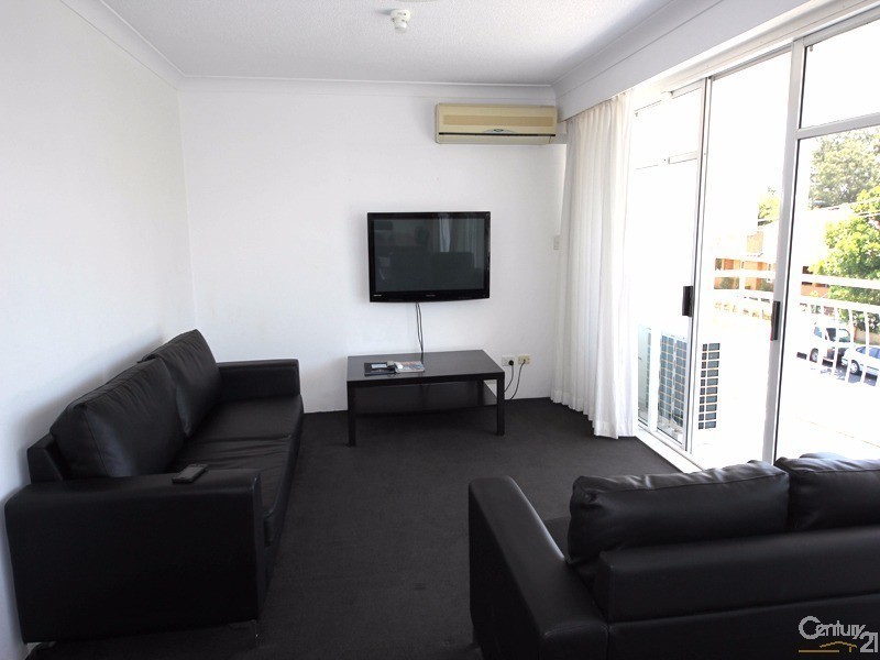 510 Marine Parade, Biggera Waters QLD 4216