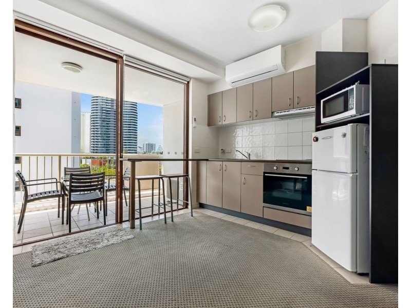 303/42 Surf Parade, Broadbeach QLD 4218