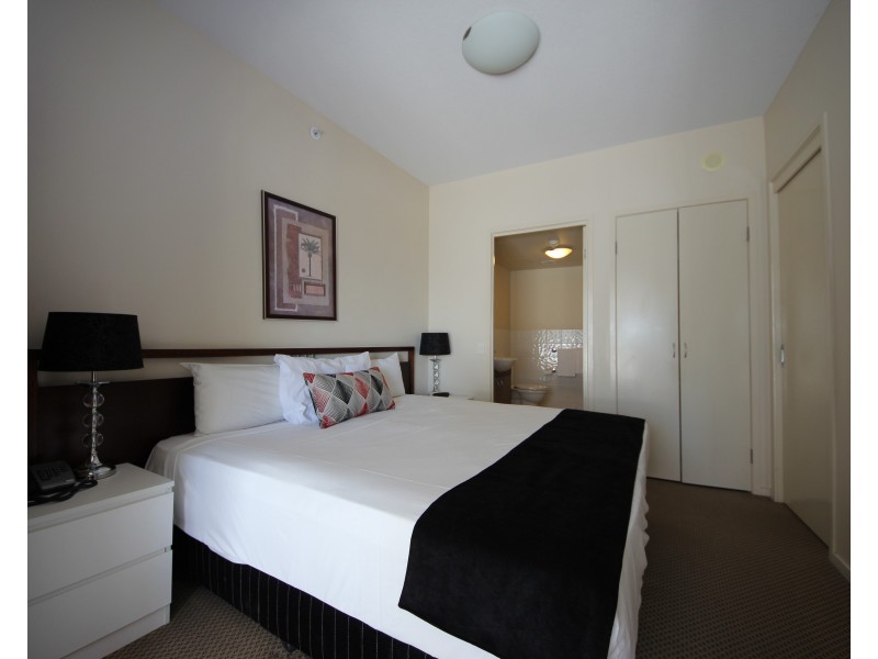 303/42 Surf Parade, Broadbeach QLD 4218