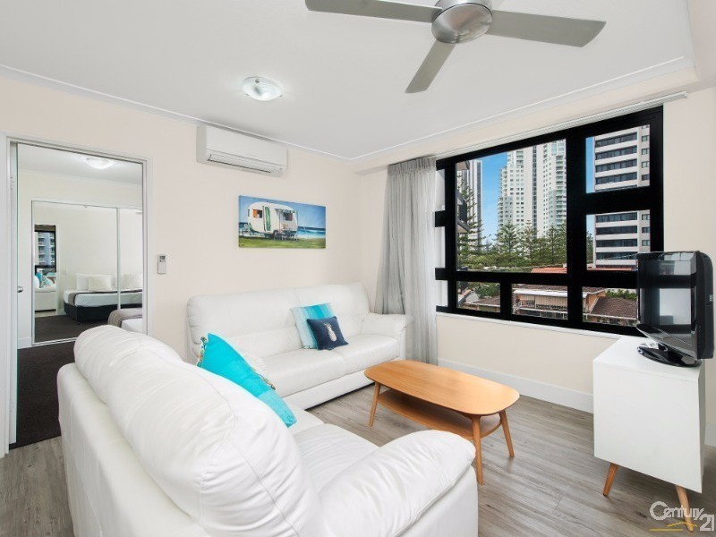 30 Surf Parade, Broadbeach QLD 4218