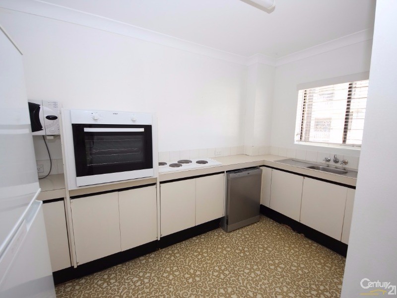 12/9-11 Old Burleigh Road, Surfers Paradise QLD 4217