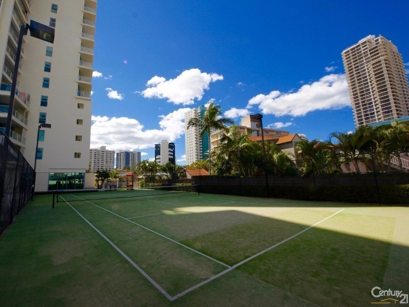 18 Fern Street, Surfers Paradise QLD 4217