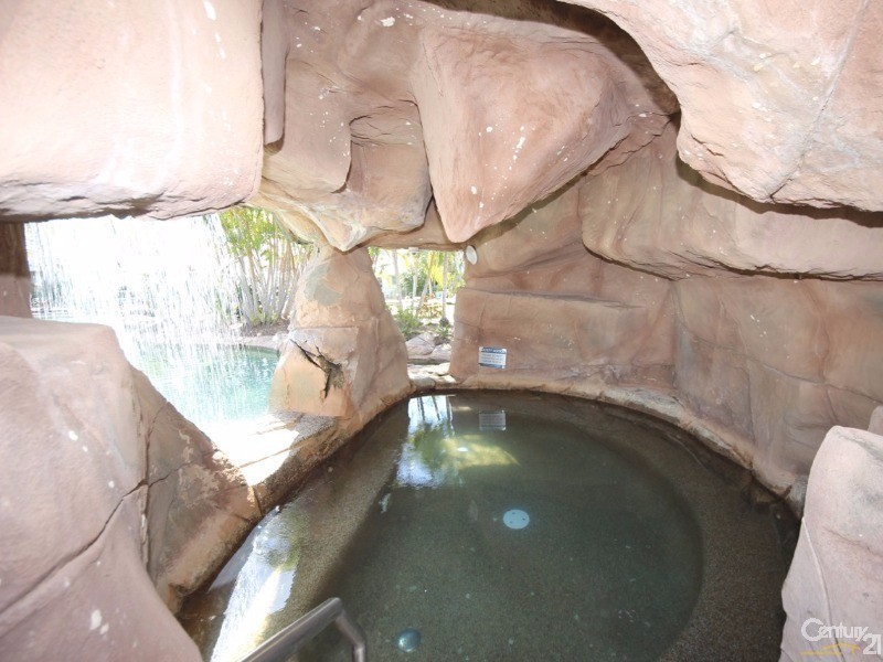 88/10 Alexandra Avenue, Mermaid Beach QLD 4218