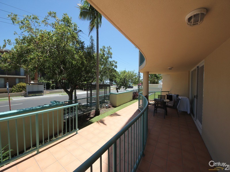 484  Marine Parade, Biggera Waters QLD 4216