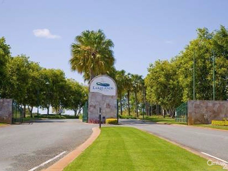 16 Nicklaus Court, Merrimac QLD 4226