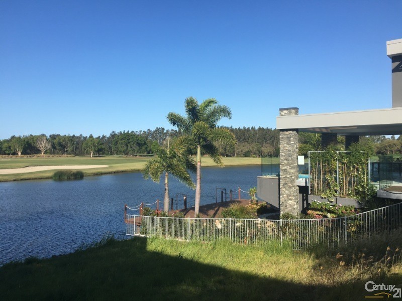 16 Nicklaus Court, Merrimac QLD 4226