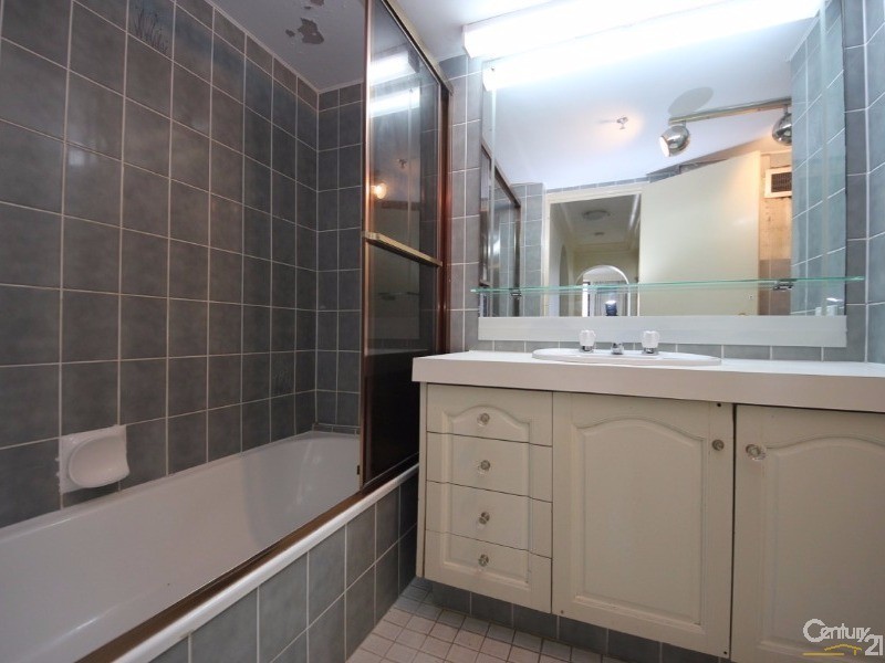 85 Old Burleigh Road, Surfers Paradise QLD 4217