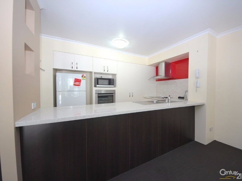 10 Alexandra Avenue, Mermaid Beach QLD 4218