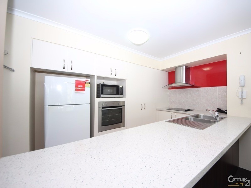 10 Alexandra Avenue, Mermaid Beach QLD 4218