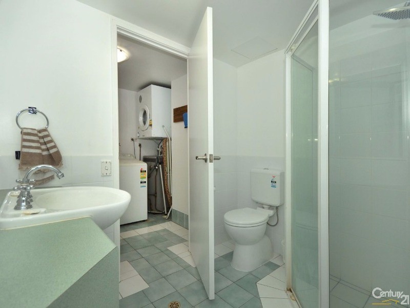 154/10 Alexandra Avenue, Mermaid Beach QLD 4218